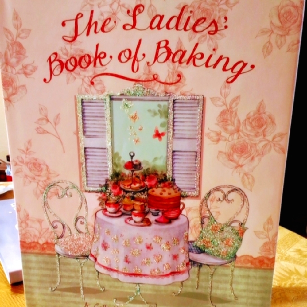 💕 3/15  NWOT The Ladies' Book of Baking Cooking and Etiquette Gold Gilded Cover